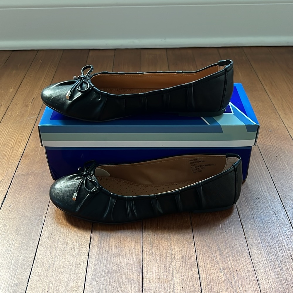 Ballet Style Flats - Picture 2 of 6